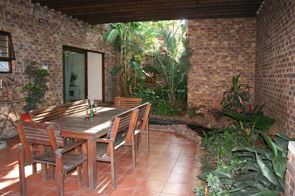 Aero Lodge Guest House Middelburg  Exterior foto